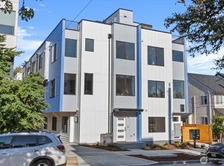 918 28th Ave S APT A, Seattle, WA 98144