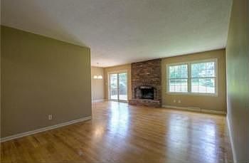 3rd image of 1705 NE 76th St