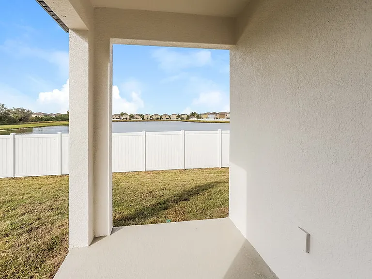 966 Kelly Fern Loop — Photo 18