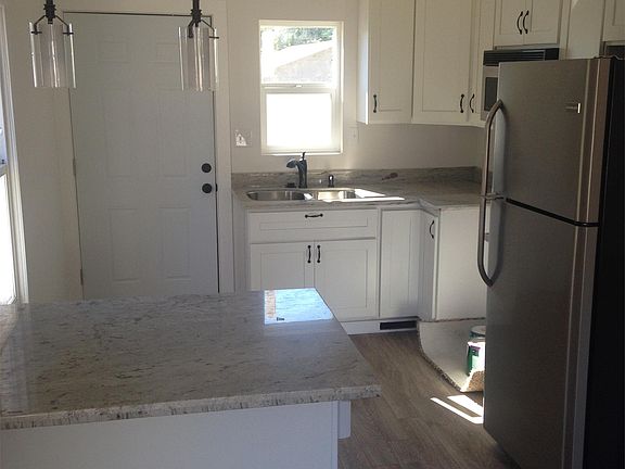 2nd image of 638 N Trafton St