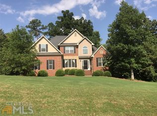 309 Old Oak Dr, Forsyth, GA 31029