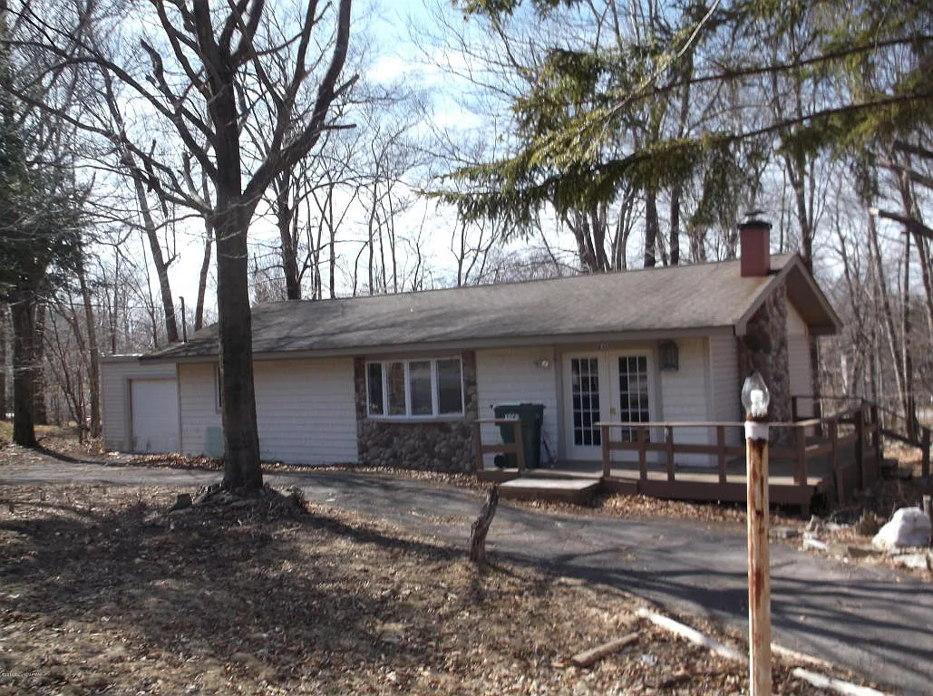 5035 Melrose Dr photo 1