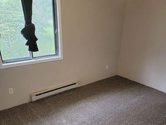 5th image of 1831 Fuller Rd APT 29