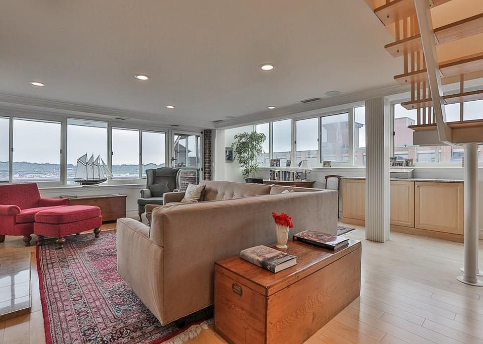 1st image of 58 Merrimac St APT 3-8