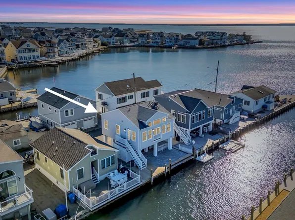 222 Mallard Lane, Lavallette, NJ 08735