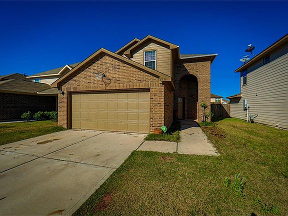 3rd image of 5738 Post Oak Manor Dr