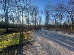 239 Sewell Dr, Allardt, TN 38504