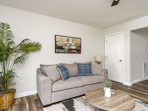 Living room 3_06052023