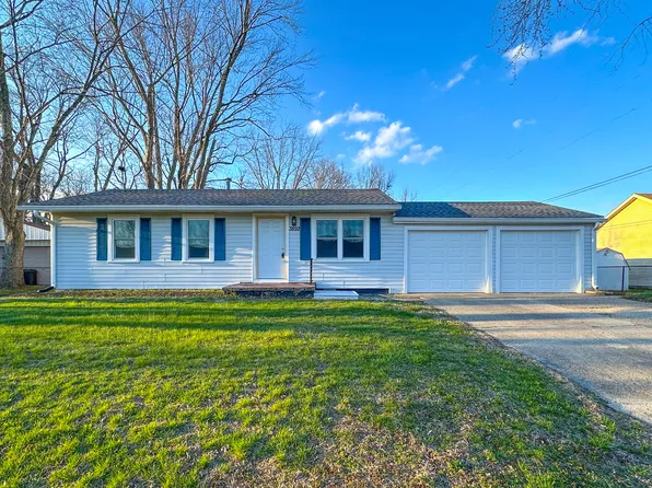 3892 E Sandalwood Ave, Terre Haute, IN 47805