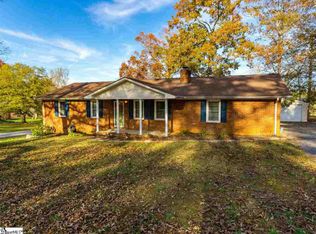 151 Shady Grove Rd, Cowpens, SC 29330
