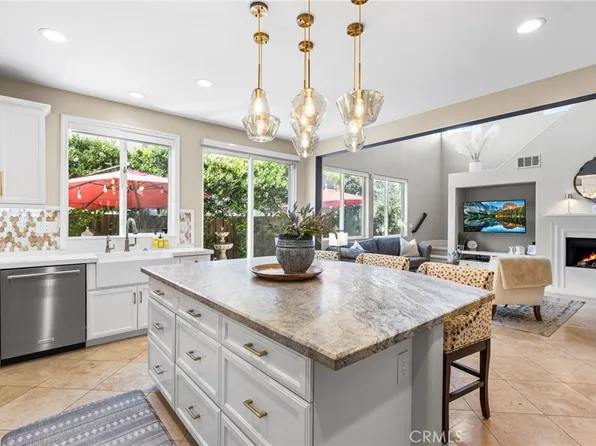 253 W Tulip Tree Ave, Orange, CA 92865