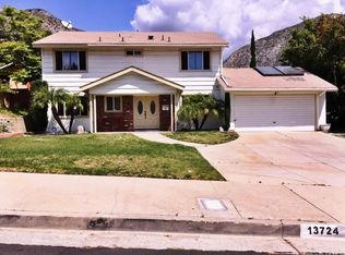 13724 Gavina Ave, Sylmar, CA 91342