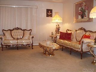 4th image of 7 Honey Dr