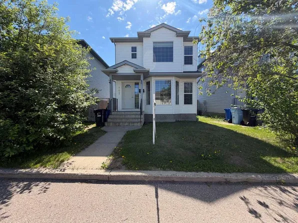 107 NW Bear Paw Dr, Wood Buffalo, AB T9K 2H4
