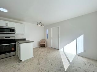 3777 E Calle De Carlos #4, Palm Springs, CA 92264