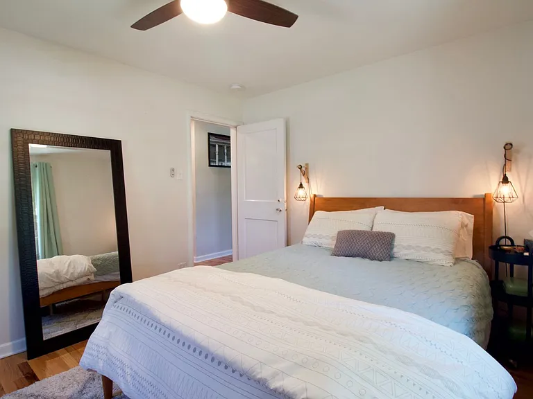 4460 Eliot St — Photo 15