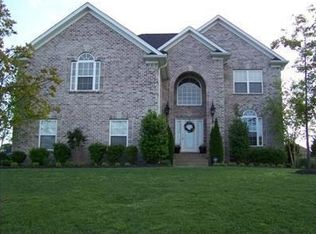 2004 Gweneth Dr, Spring Hill, TN 37174