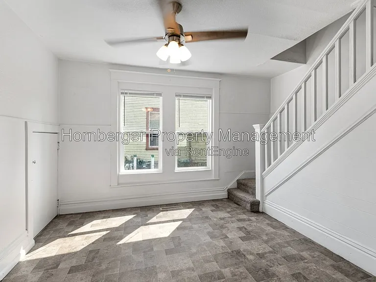 1622 W Mission Ave — Photo 4