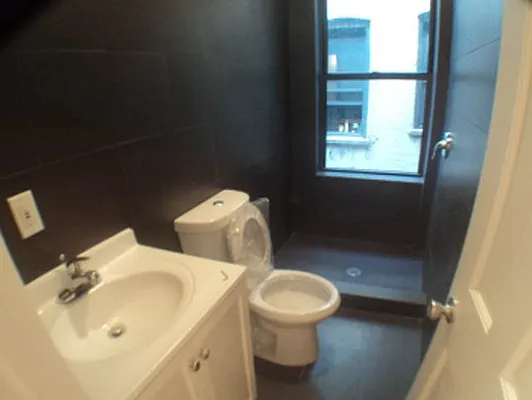 Rented by (Legacy) NY Quality Living Uptown | media 19