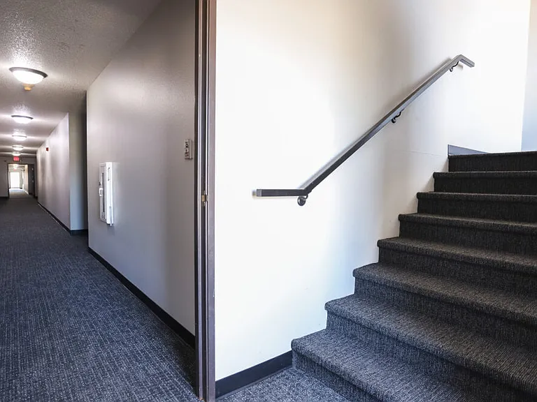 Ridgeview Apartments — Photo 11