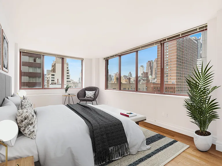 260 W 52nd St #15-F — Photo 1