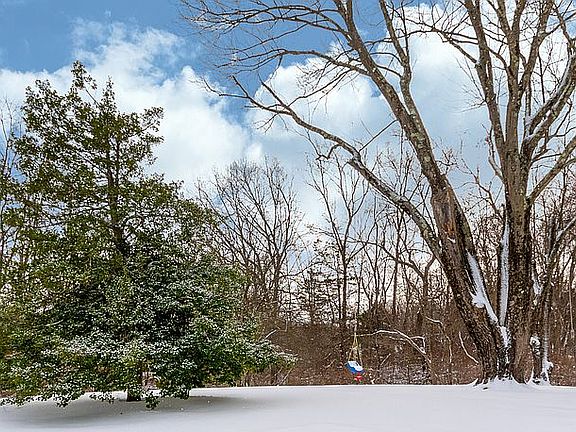 39 Scribner Hill Road