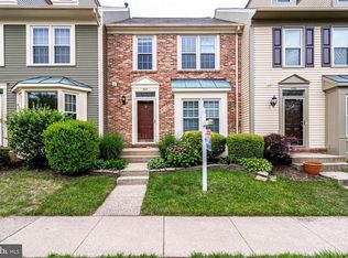 5333 Buxton Ct, Alexandria, VA 22315