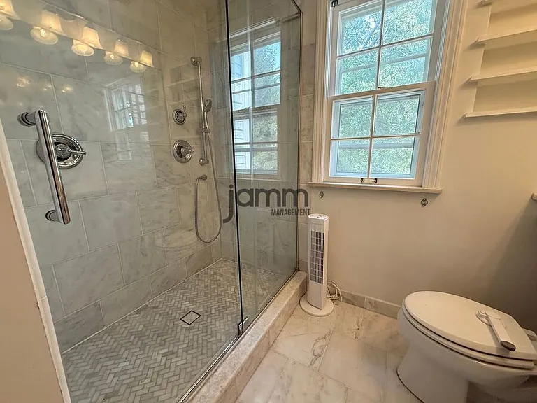 2787 Derbyshire Rd — Photo 10
