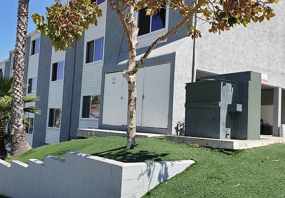 5th image of 4201 51st St #395868