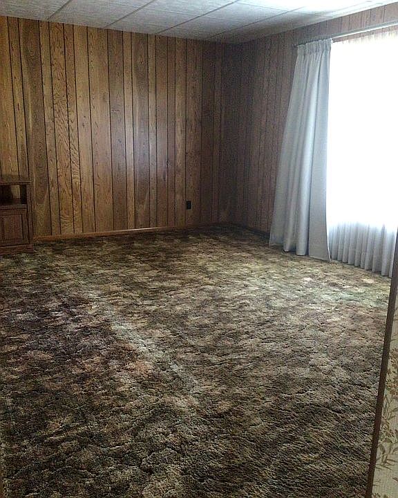 206 E 5th St, Herscher, IL 60941 Zillow