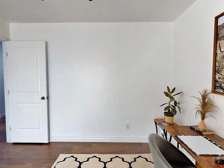 641 La Chapa Ave — Photo 19