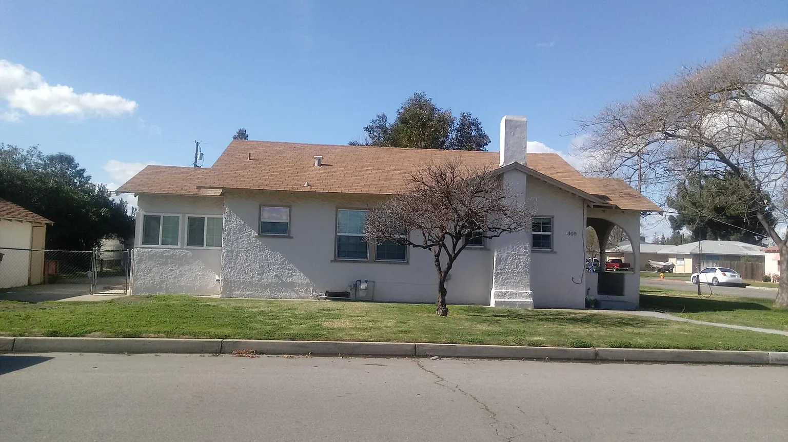1300 Sonoma Ave photo 1