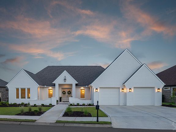 2nd image of 5677 Highland Lake Dr