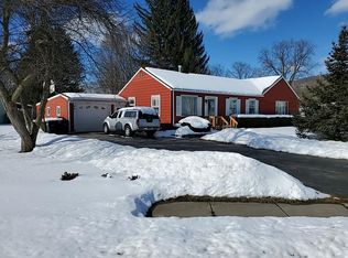 39 Riverside Cir, Corning, NY 14830