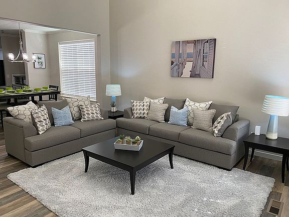 Living Rm