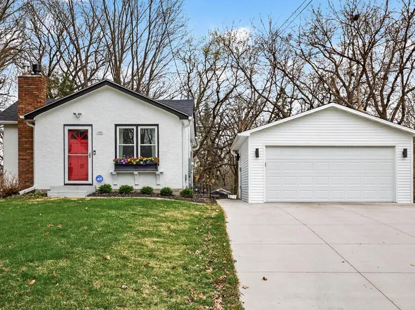 140 Hickory St, Saint Paul, MN 55115