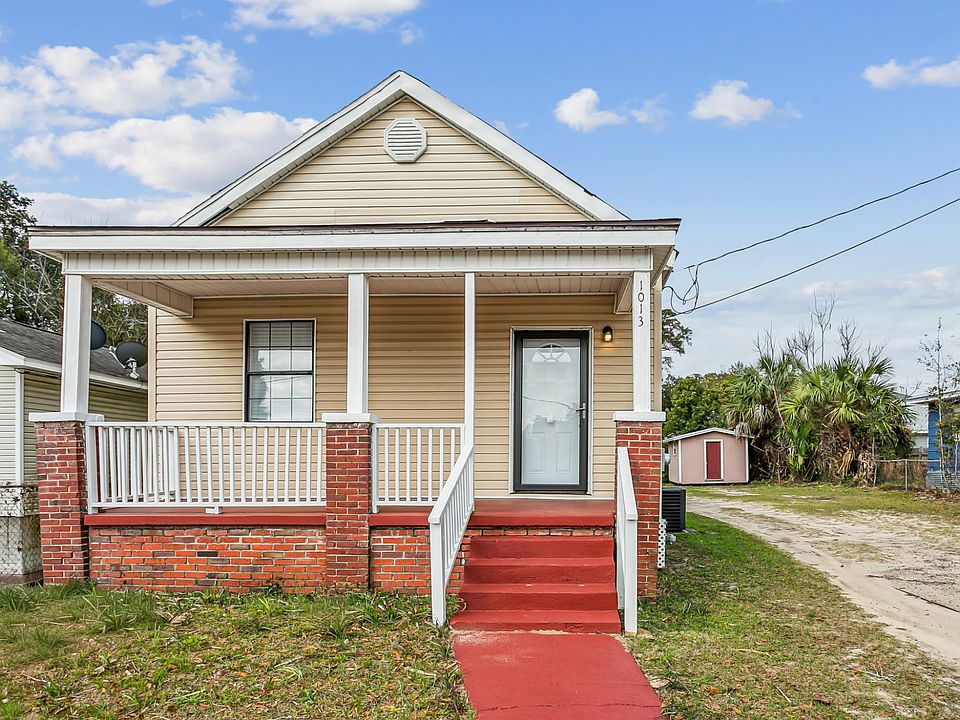 1st image of 1013 N C St