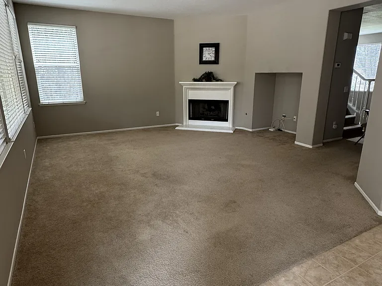 32833 Westport Way — Photo 3