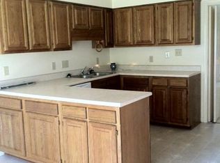 2932 Wedgeview Dr, Fayetteville, NC 28306