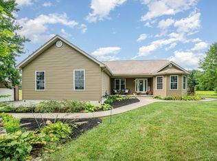 1740 Yankeetown Rd, Hamersville, OH 45130