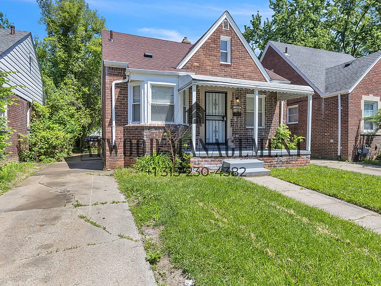 13669 Pfent St — Photo 17