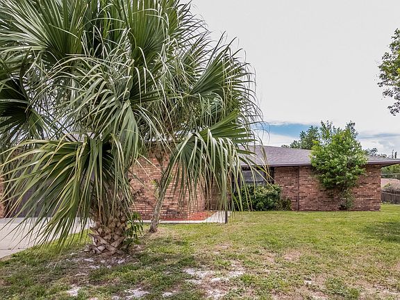 2nd image of 1025 Leeward Dr