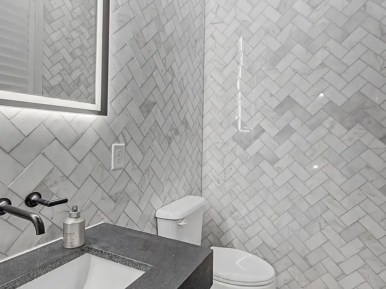 1109 Bate Ave #2 — Photo 12