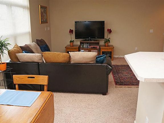 4th image of 9209 Great Lakes Cir