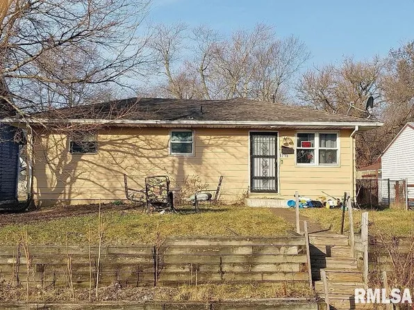 1715 N Bestor St, Peoria, IL 61604