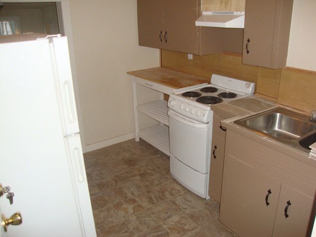 1st image of 1003 N Tower Ave APT 105