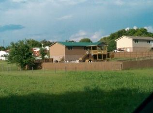 110 Cable Rd, Jonesborough, TN 37659