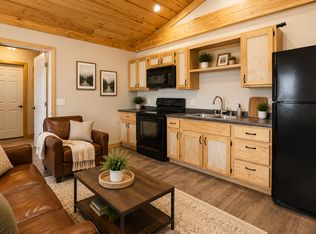 Watford Flats, Watford City, ND 58854