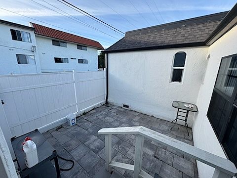 1st image of 3426 1/2 Maricopa St #1/2