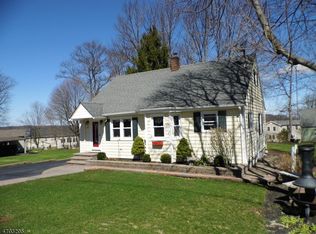 37 Clinton Ave, Budd Lake, NJ 07828